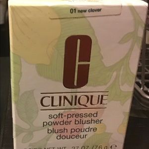 Clinique blush New Clover quantity 1 new in box